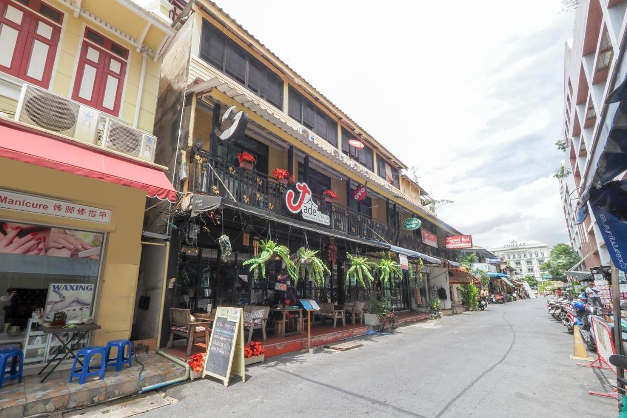 โอโย 1016 เจดเฮ้าส์ Hotel กรุงเทพมหานคร ภายนอก รูปภาพ